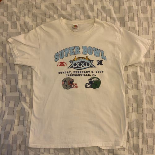 Vintage 2005 Super Bowl XXXIX T-Shirt Patriots vs Eagles – Size Large