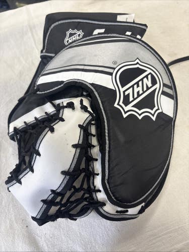Junior Size 11 Inch Franklin GC 130 Street Hockey Goalie Catch Glove