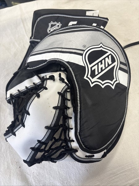 Junior Size 11 Inch Franklin GC 130 Street Hockey Goalie Catch Glove