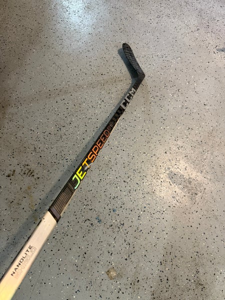 Senior CCM Jetspeed FT6 Pro Left Hand Hockey Stick P28 (Used)