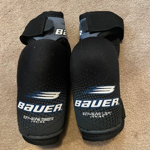 Junior Medium Bauer Supreme 1000 Elbow Pads (Used)