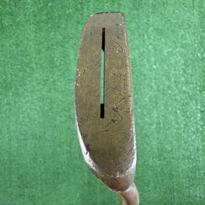 Acushnet Bullseye Heel Shafted Flange Offset Blade Putter Napa 8802 Style 34