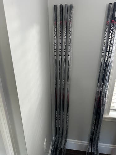 Senior Bauer Vapor Team Right Handed Hockey Stick P88 Pro Stock (New)