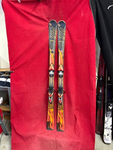Unisex Volkl 154 cm All Mountain Skis With Bindings (Used)