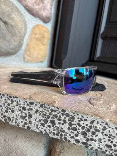 Unisex One Size Fits All Oakley Flak 2.0 Sunglasses (Used)