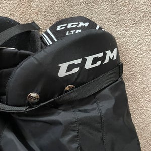 Youth Large CCM LTP Hockey Pants (Used)