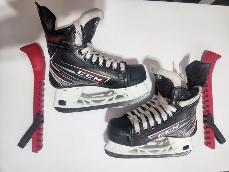 CCM JetSpeed XTra Pro Hockey Skates Regular Width Size 3 (Used)