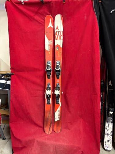 Atomic Vantage 157 cm Skis With Bindings (Used)