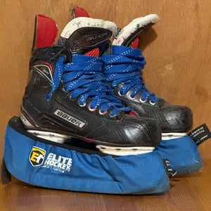 Bauer Vapor X600 Ice Hockey Skates - Junior Size 2.5, Regular Width - Good Condition (Used)