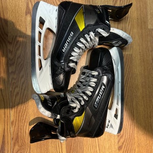 Bauer Supreme 3S Pro Hockey Skates Regular Width 10 (Used)