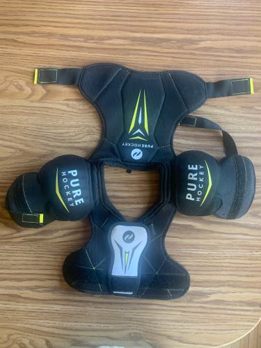 Small 2019 Pure Hockey Goalie Chest Protector (Used)