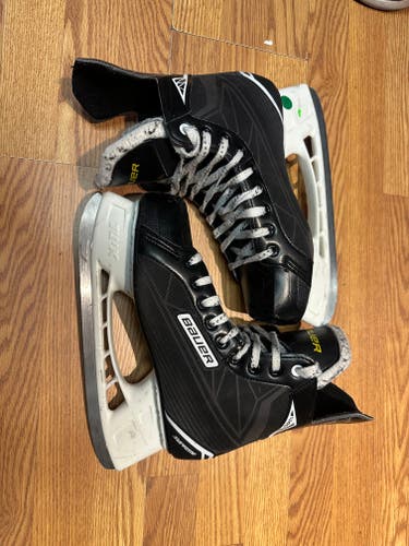 Bauer Supreme S140 Hockey Skates 10 (Used)