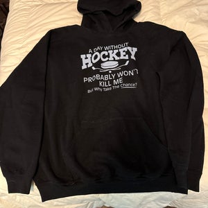 Black Men's Medium/Large Sweatshirt (Used)