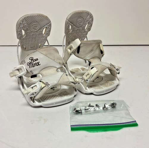 Flow Minx Women's Rear Entry All-Mountain Snowboard Bindings Small COMPLETE