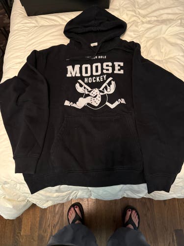 Black Men's XL Sweatshirt (Used)