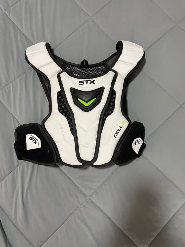 Medium/Large Youth STX Cell IV Shoulder Pads (Used)