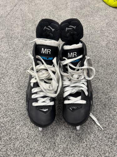 2024 True Pro Custom Hockey Skates Regular Width 10 (Used)