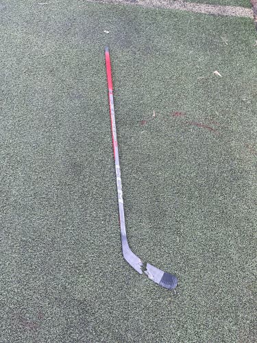 Broken Senior CCM Jetspeed FT670 Left Hand Hockey Stick P29 (Used)