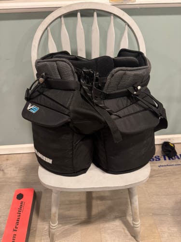 Intermediate Large Vaughn Velocity V9 Pro Hockey Goalie Pants (Used)