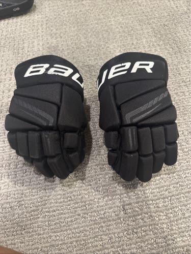 Bauer Gloves 11" (Used)