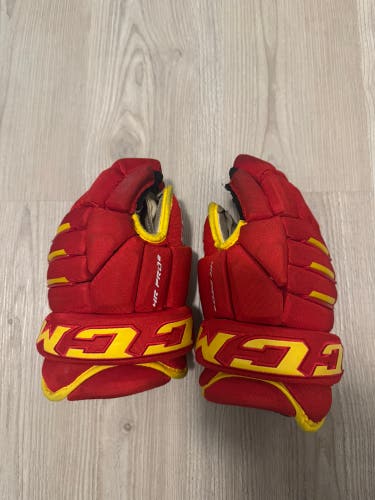 CCM Gloves 13" (Used)