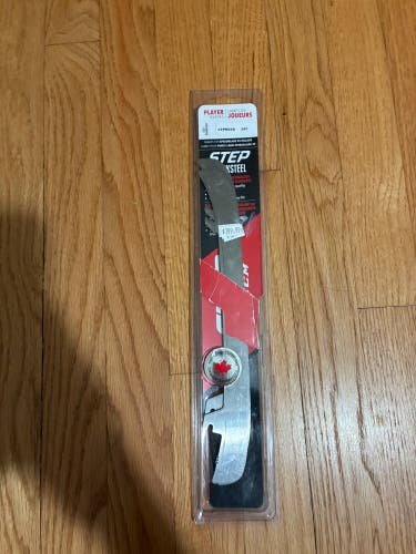 CCM Step steel 247mm (Lightly Used)