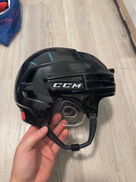 Small CCM Super Tacks X Helmet