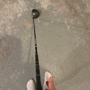 Junior 2019 Wilson SGI Right Handed Driver Senior Flex 10.5 Loft (Used)