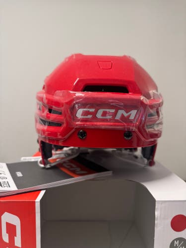 Medium CCM Tacks 920 Helmet (New)