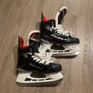 Bauer Vapor X4 Hockey Skates Senior Size 7 Fit 2 (New)