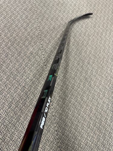 Senior Black Bauer Nexus Tracer Left Hand Hockey Stick P28 (New) 70 flex