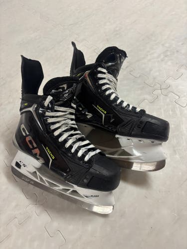 CCM Tacks XF90 Skates Size 7 Wide Width