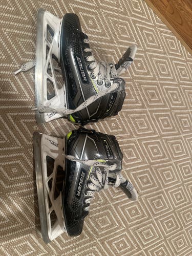 2023 Bauer Elite Hockey Goalie Skates Regular Width Size 4.5 (Used)