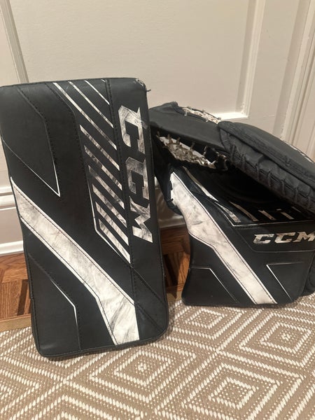 2023 CCM Axis 1.5 Regular (Used)