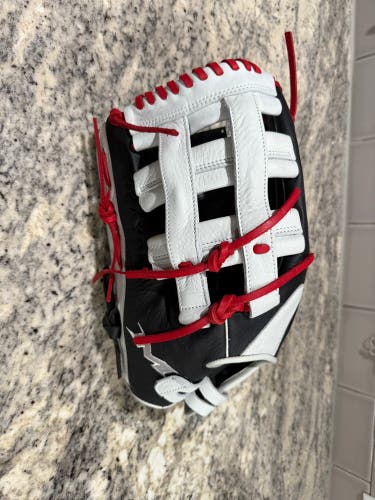Miken Player series LH Softball Glove (New)