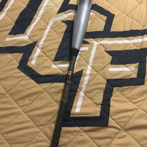 New In Wrapper Rawlings Icon USA 32/24