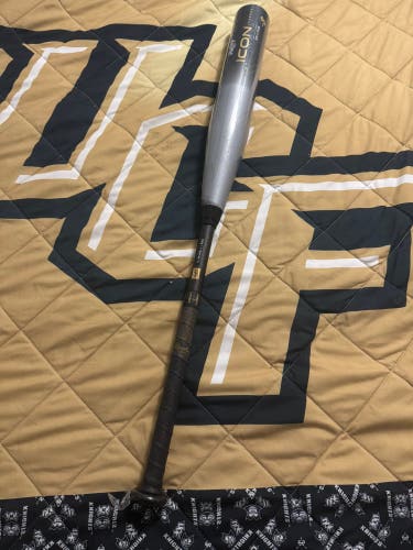 New In Wrapper Rawlings Icon USA 32/24