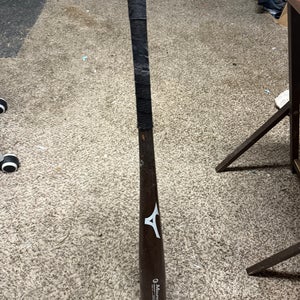 2019 Mizuno MZM110 Maple BBCOR Certified Bat (-3) 29 oz 32" (Used)