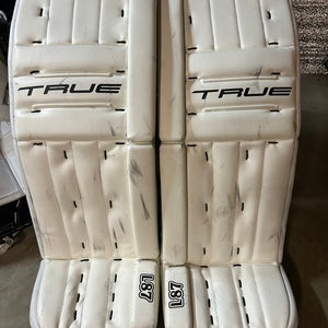 34" 2025 True L87 Goalie Leg Pads (Used)