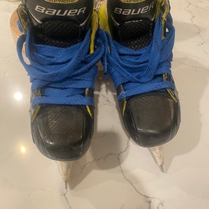 2020 Bauer Supreme 3S Hockey Goalie Skates Regular Width Size 2 (Used)