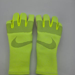 Nike GK Dynamic Fit Soccer Goalie Goalkeeper Gloves Volt HQ0255-702 Size 8