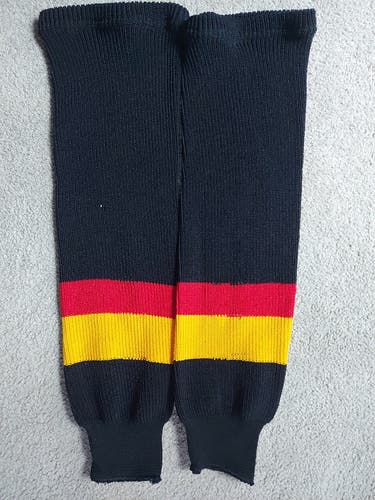 Vancouver Canucks Athletic Knit Socks (Alternate)
