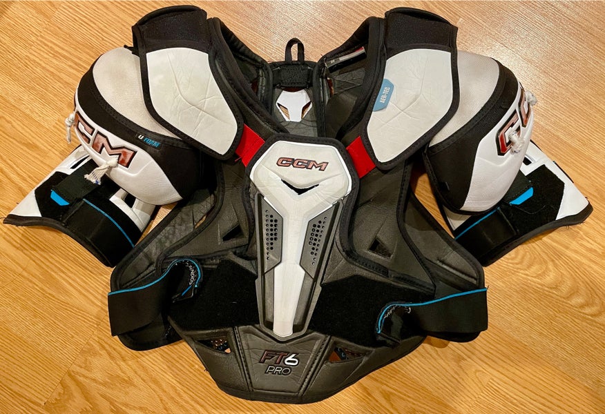 Men's Large Senior CCM Jetspeed FT6 Pro Shoulder Pads Pro Stock (Used)