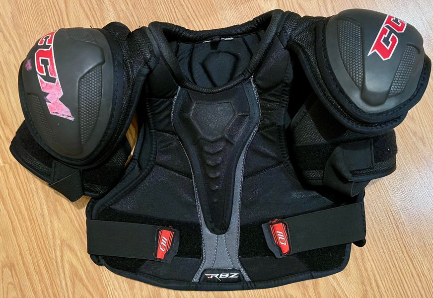 Men's Medium Senior CCM RBZ Shoulder Pads (Used)