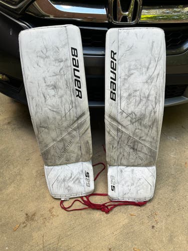 36" Bauer Supreme S29 Goalie Leg Pads (Used)