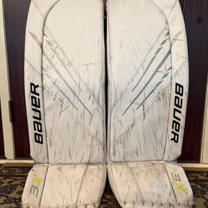 35" Bauer Vapor 3X Goalie Leg Pads (Used)