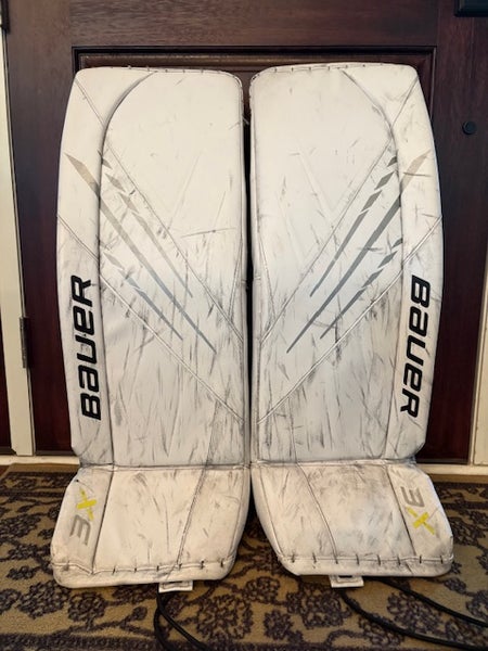 35" Bauer Vapor 3X Goalie Leg Pads (Used)