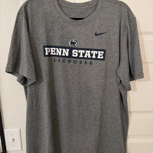 Gray Large Men's Nike Shirt (Used)