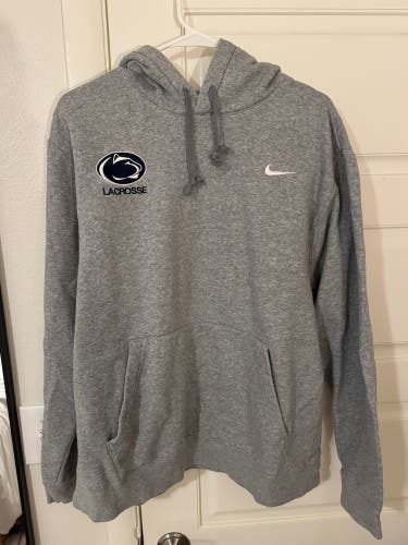 Penn State Men's XL Nike Sweatshirt (Used)