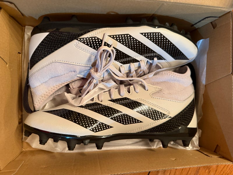 White Men's Size M 9.0 (W 10.0) Adult Adidas Molded Cleats Cleats (New)